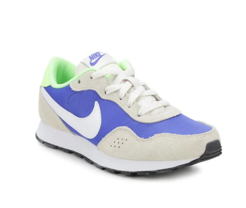 Boys' Big Kid MD Valiant Running Shoes|Nike Online