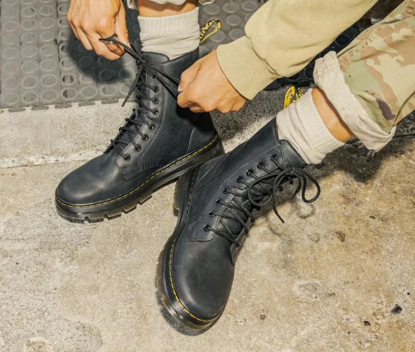 Dr. Martens Casual|Boots>Men's Combs Leather Combat Boots