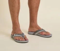 Reef Sandals>Men's Cushion Spring 2.0 Flip-Flops