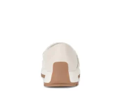 Women's Gennie Casual Slip-On|Baretraps Hot