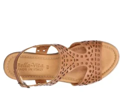 Bella Vita Italy Sandals><noscript><img width=