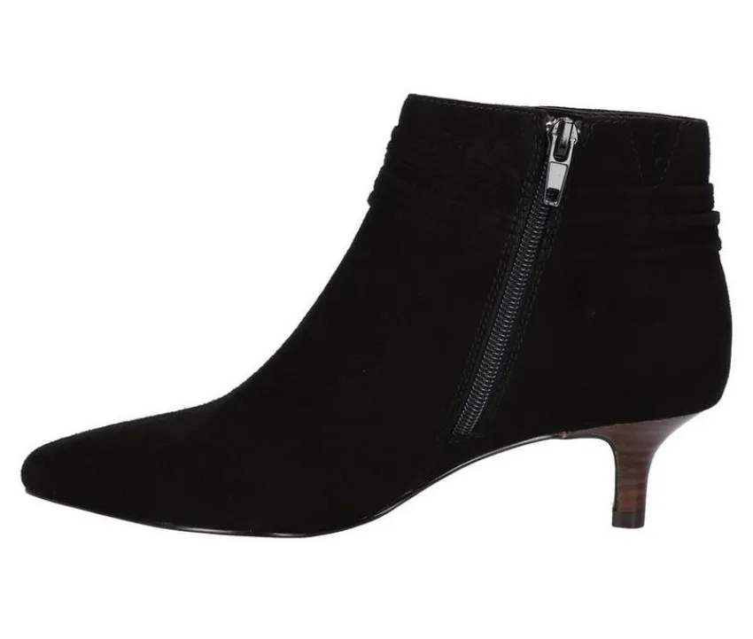 Women's Jani Kitten Heel Booties|Bella Vita
