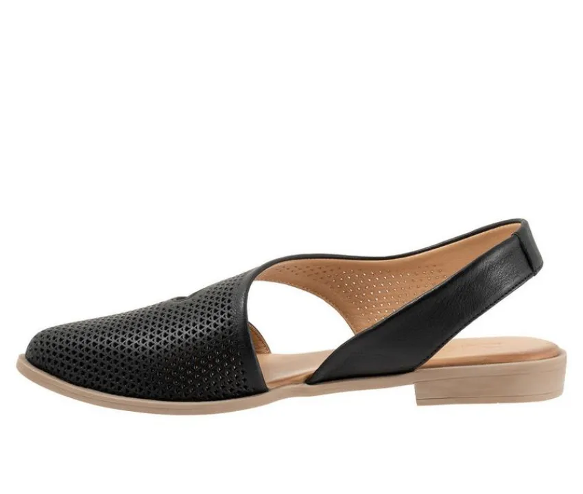 Bueno Sandals>Women's Bianca Perf