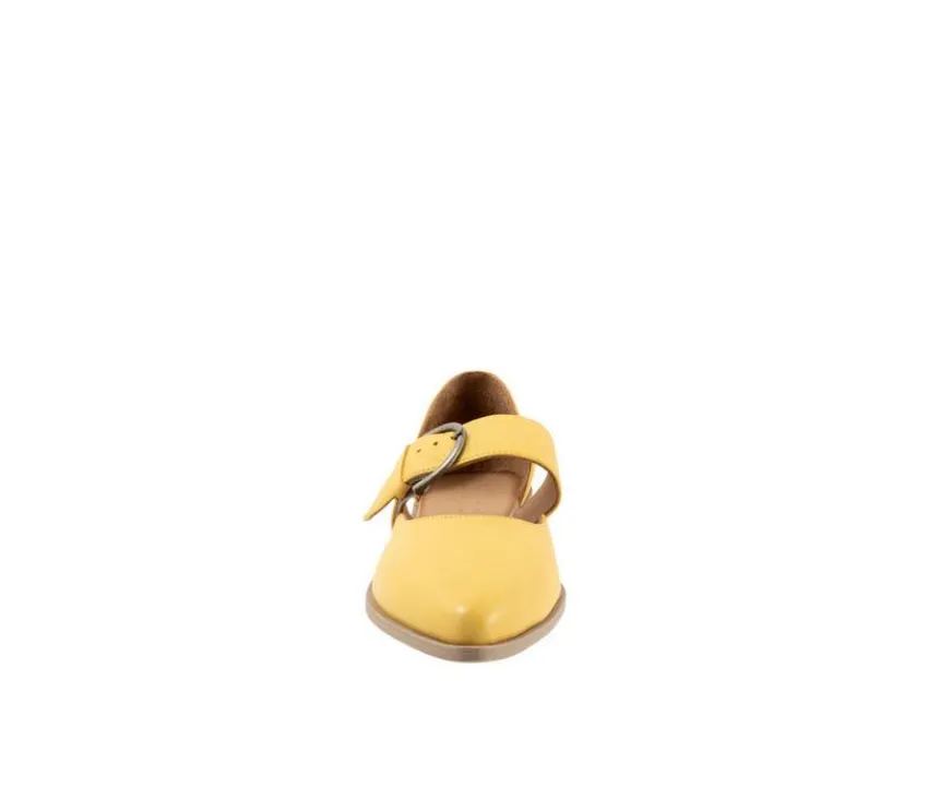 Bueno Flats>Women's Brittany Flats