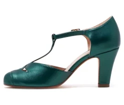 Chelsea Crew Pumps & Heels><noscript><img width=