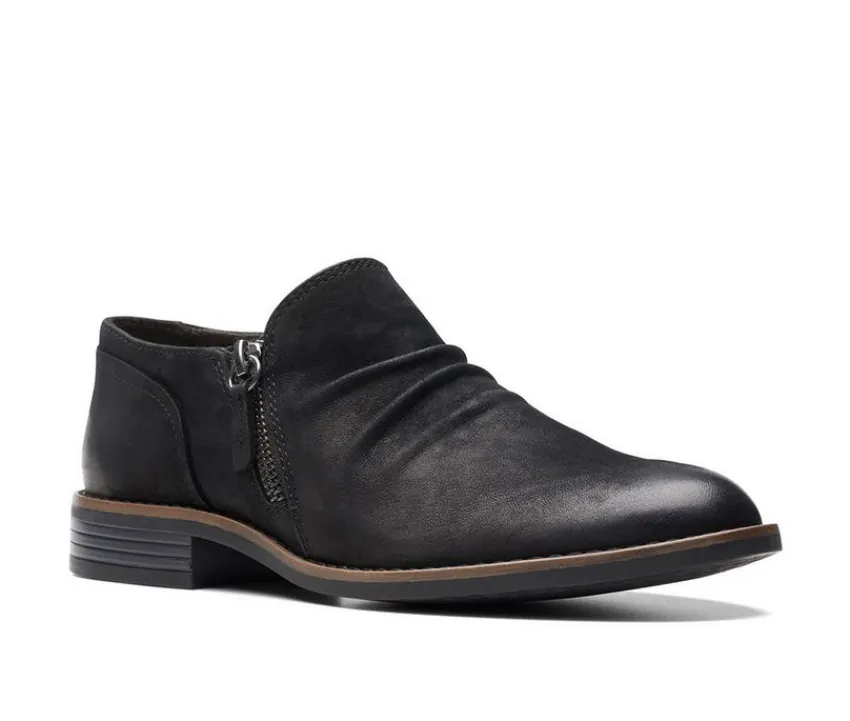 Women's Camzin Pace Low Cut Booties|Clarks Clearance