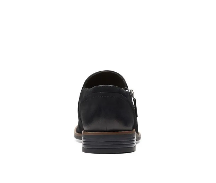 Women's Camzin Pace Low Cut Booties|Clarks Clearance