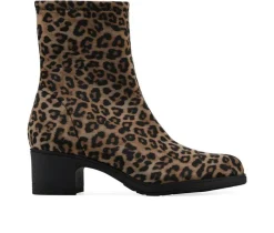 Cliffs by White Mountain Boots & Booties>Women's Huda Booties