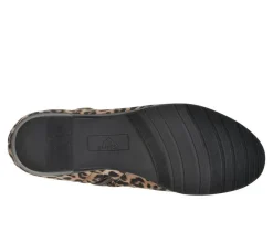 Cliffs by White Mountain Boots & Booties><noscript><img width=