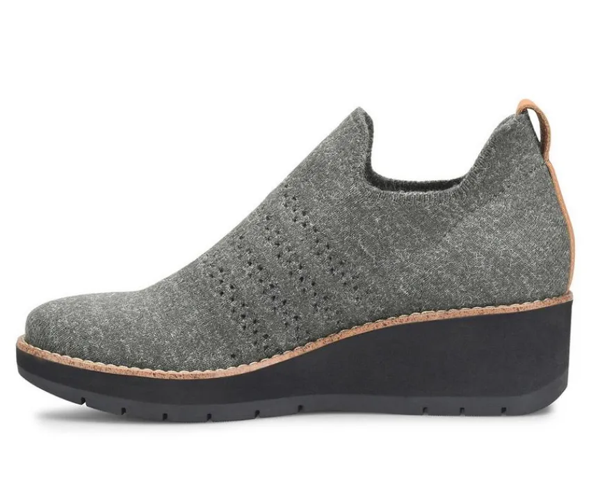 Comfortiva Dress>Women's Fields Wedge Shooties