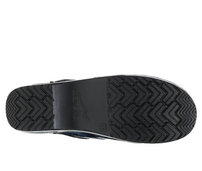 Dansko Clogs & Mules>Women's Professional Clogs