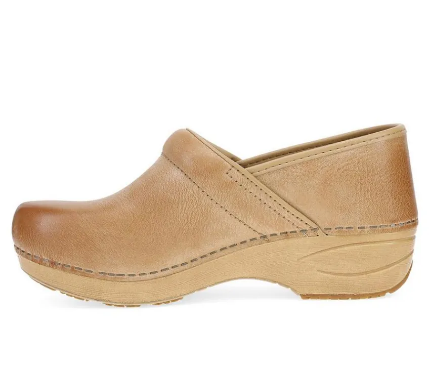 Women's XP 2.0 Wedge Clogs|Dansko Discount
