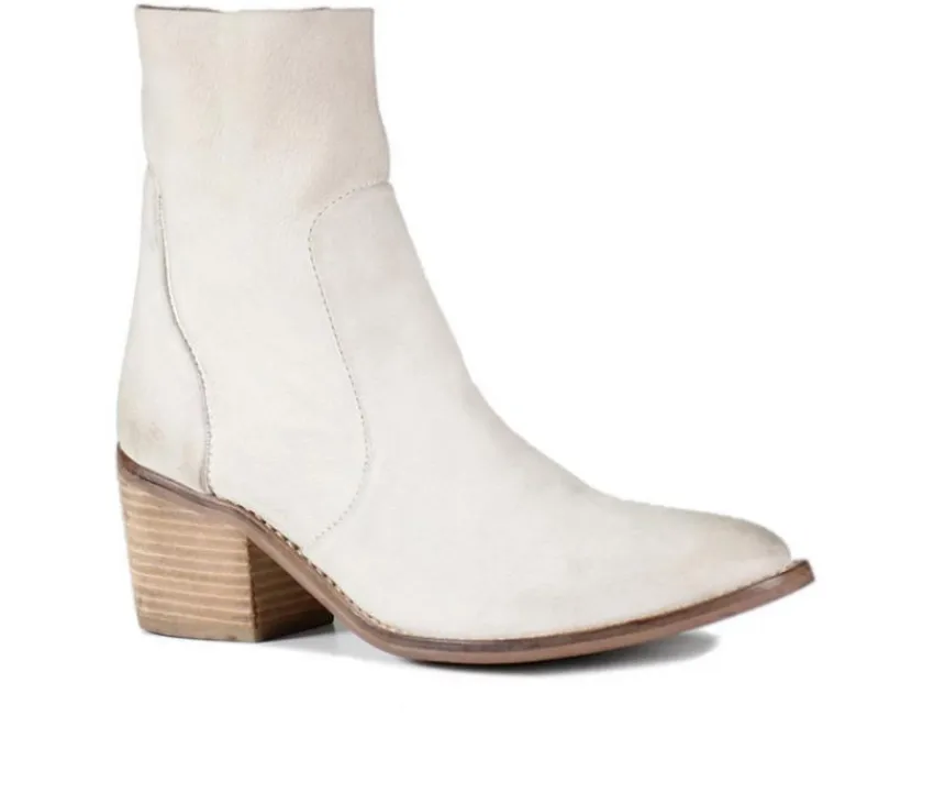 Women's Majes Tic Booties|DIBA TRUE New