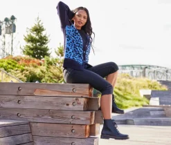 Women's Aprile 8 Eye Booties|Dr. Martens Hot