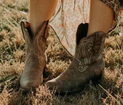 Women's Crush Distressed Shortie Western Boots|Durango Best