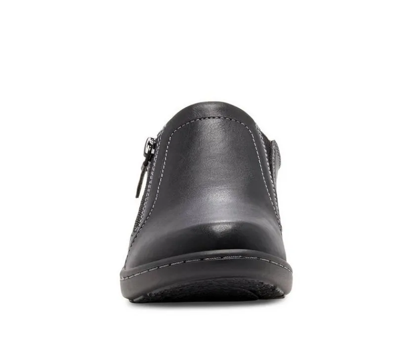 Eastland Clogs & Mules>Women's Vicky Booties