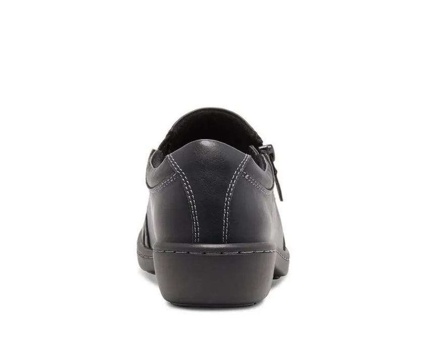 Eastland Clogs & Mules>Women's Vicky Booties