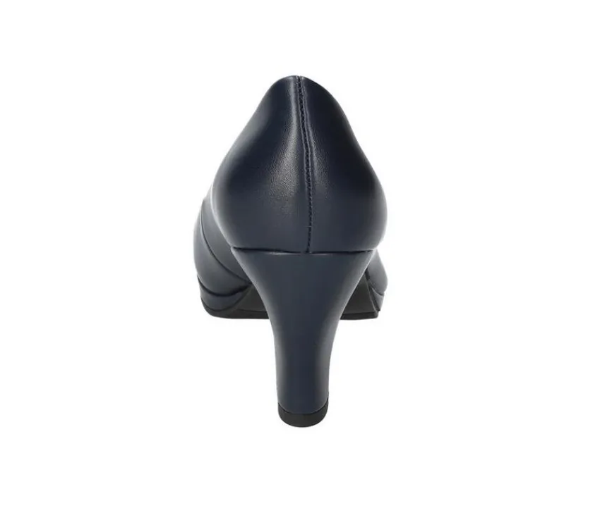 Women's Equinox Pumps|Easy Street Sale