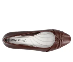 Women's Lyanna Pumps|Easy Street