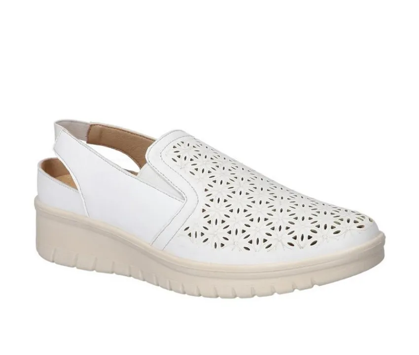 Easy Street Fashion & Lifestyle>Women's Petal Sneakers