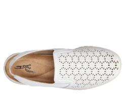 Easy Street Fashion & Lifestyle><noscript><img width=