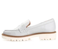 Women's Kenly Lugged Loafers|Journee Collection Outlet
