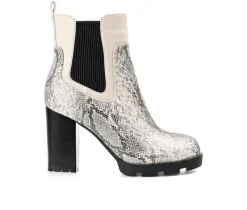 Women's Islana Chelsea Booties|Journee Collection Hot