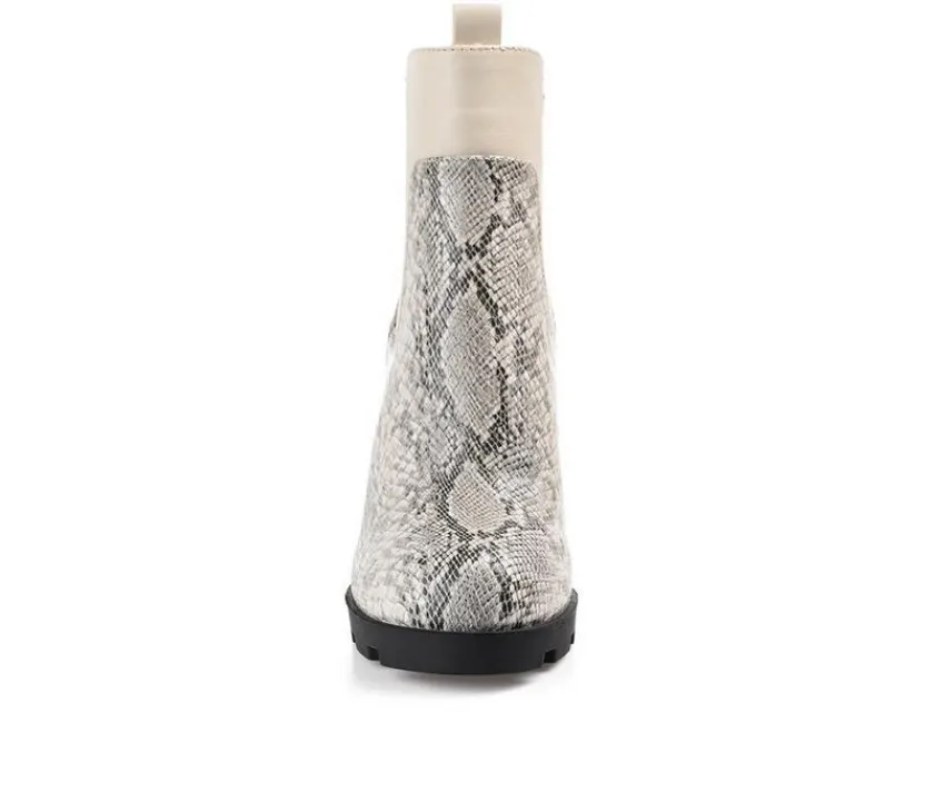 Women's Islana Chelsea Booties|Journee Collection Hot