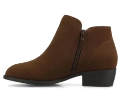 Journee Collection Boots & Booties><noscript><img width=