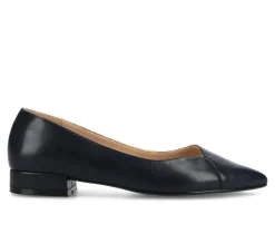 Women's Carmin Flats|Journee Collection