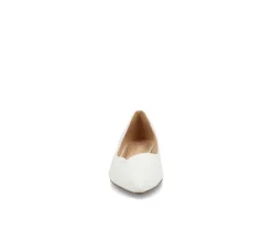 Journee Collection Flats><noscript><img width=