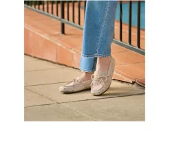 Minnetonka Loafers & Oxfords>Women's Women's Loafer Moc Loafers