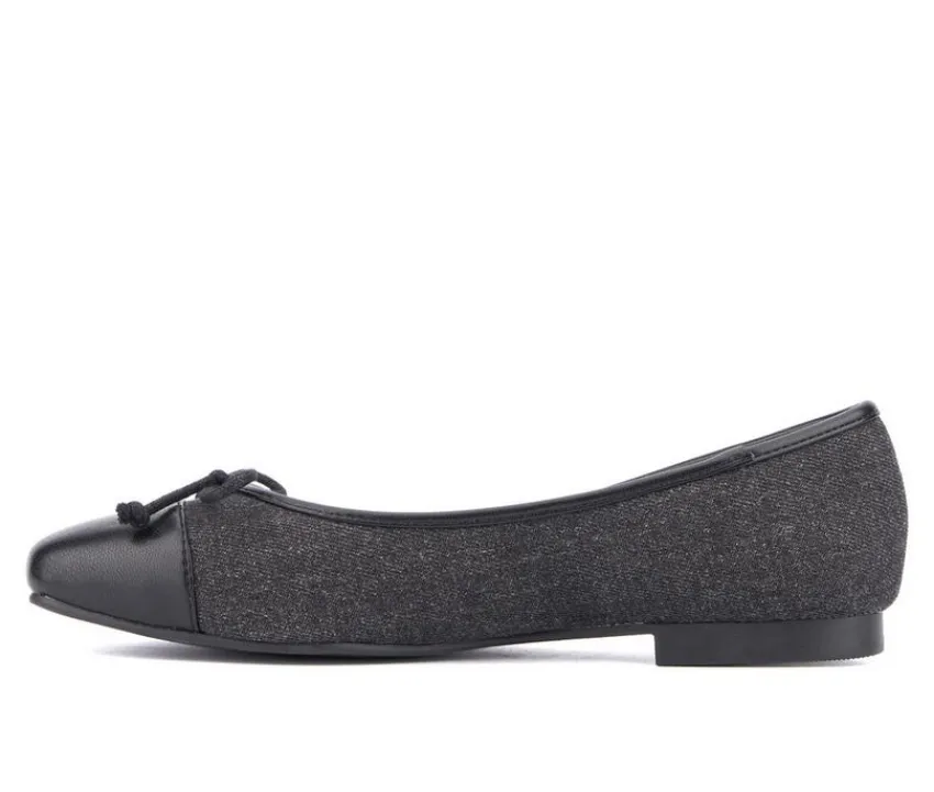 New York and Company Flats>Women's Patricia Flats