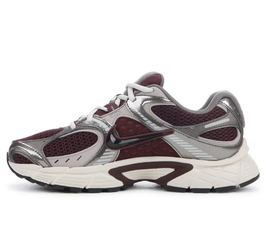 Women's V5 RNR Sneakers|Nike Online