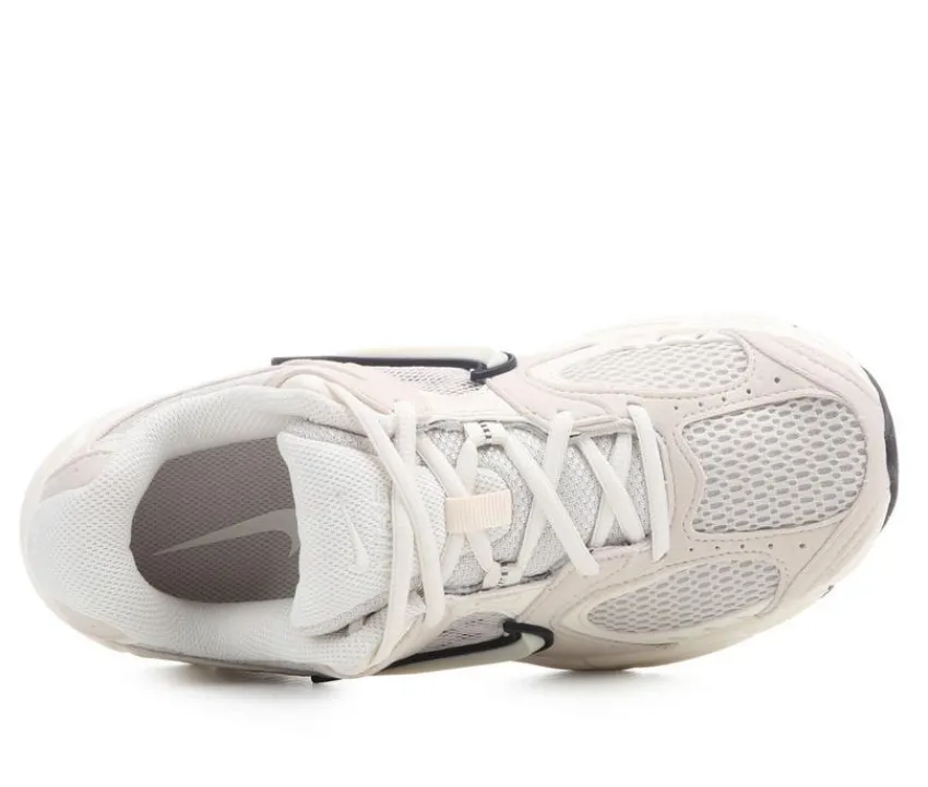 Nike Fashion & Lifestyle|Running>Women's V5 RNR Suede Sneakers