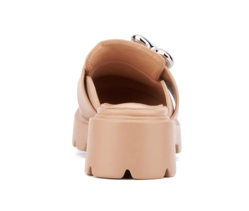 Women's Heart Lugged Clogs|Olivia Miller