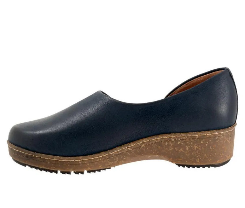 Women's Addie Low Wedge Casual Shoes|Softwalk New