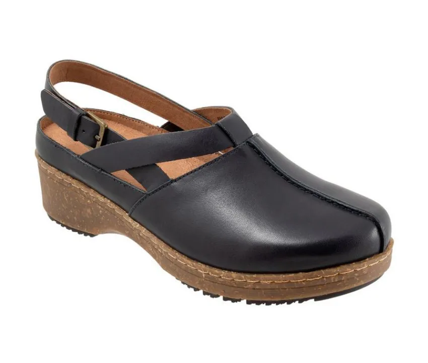 Women's Arica Clogs|Softwalk Clearance