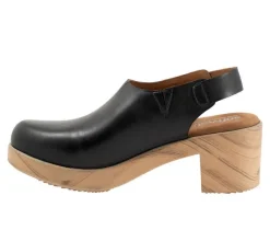 Women's Fairbanks Clogs|Softwalk Hot