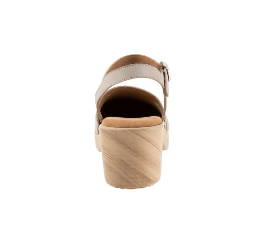 Softwalk Clogs & Mules>Women's Fillmore Clogs