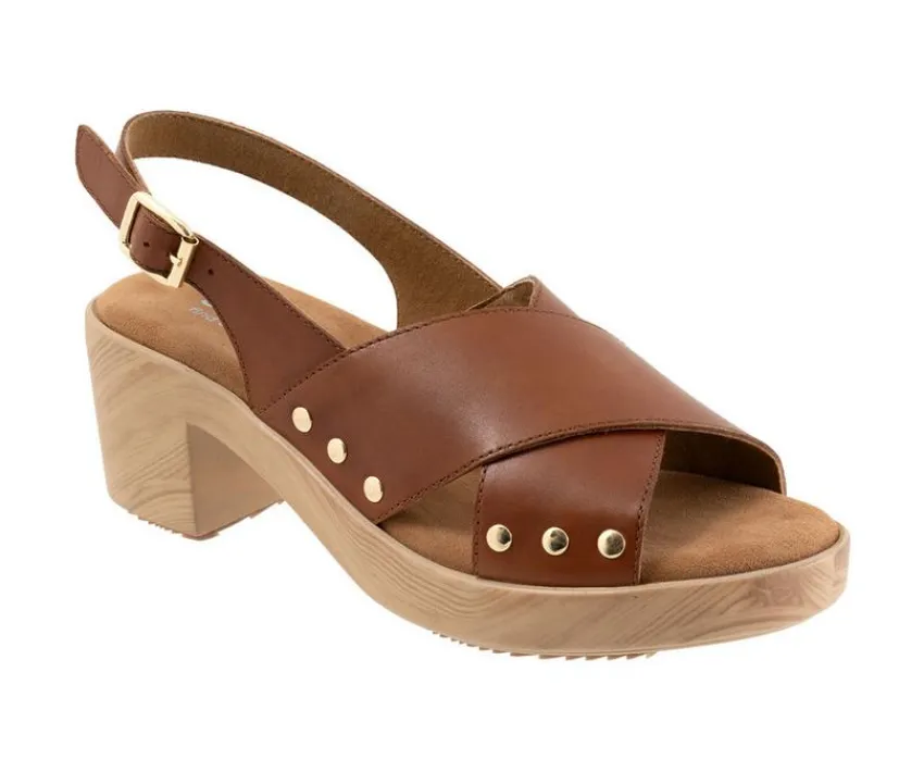 Softwalk Clogs & Mules>Women's Florence Clogs