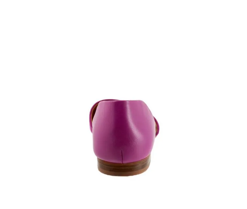 Women's Kamari Flats|Softwalk Clearance