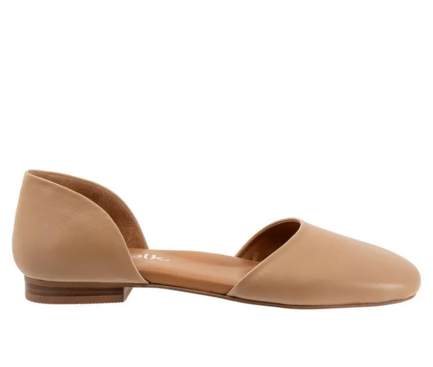 Women's Kamari Flats|Softwalk Outlet