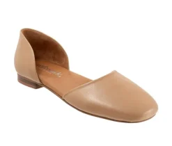Women's Kamari Flats|Softwalk Outlet