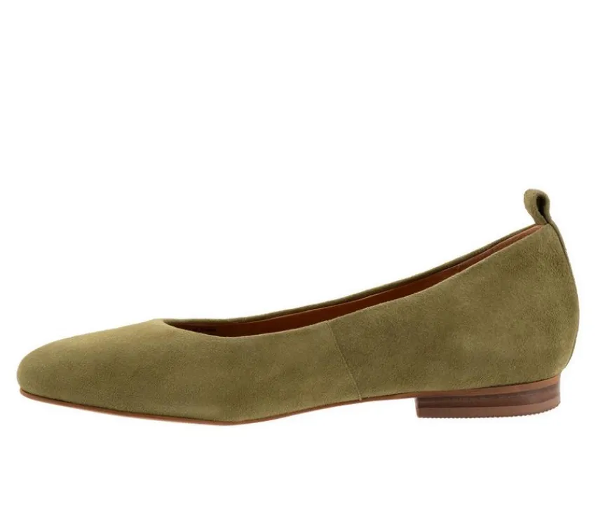 Women's Kiris Flats|Softwalk Outlet