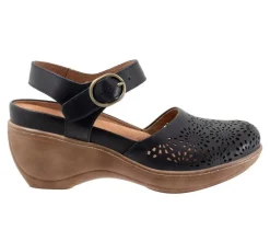 Women's Mabelle Perf Clogs|Softwalk Discount