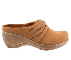 Softwalk Clogs & Mules>Women's Mackay Wedge Clog