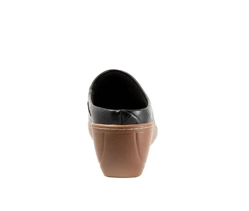 Softwalk Clogs & Mules>Women's Madison Clogs
