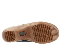 Women's Madison Clogs|Softwalk Outlet
