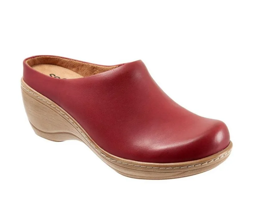 Softwalk Clogs & Mules>Women's Madison Clogs